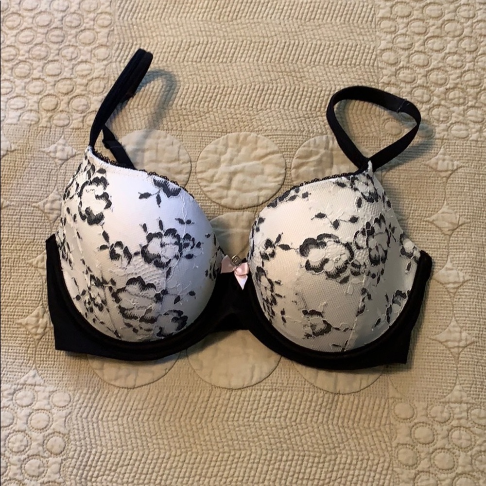 Victoria’s Secret bra.
